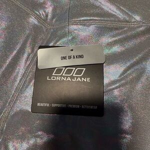Lorna Jane GLOSS Ankle Bitter Leggings NWT